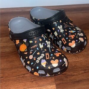 CROCS Black Halloween-Themed Clogs